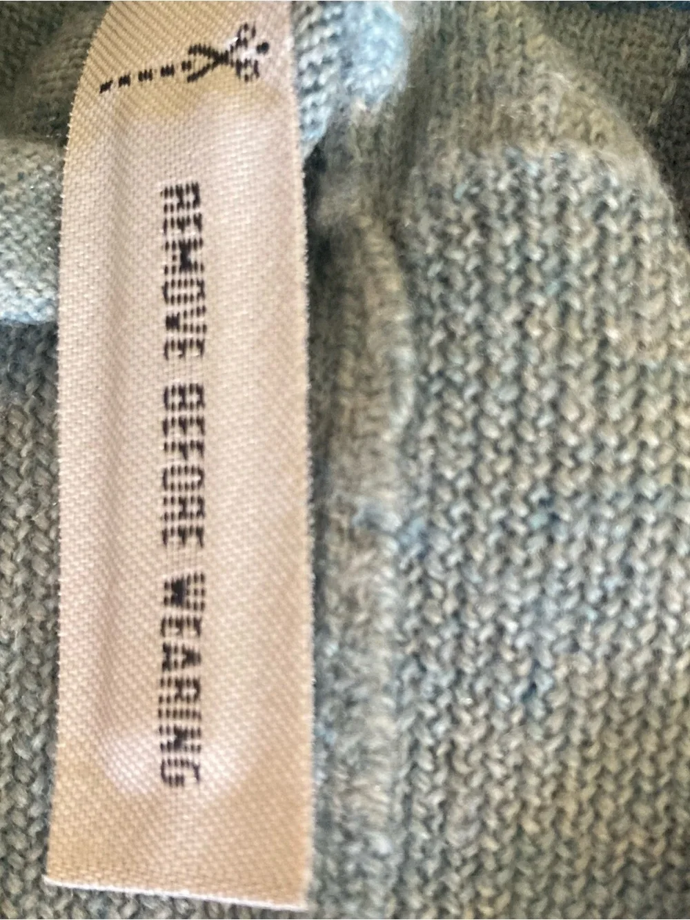 Banana Republic Men’s Blue Argyle Sweater XL